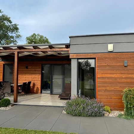 Cisza Bungalows Village / Blisko Natury Nowecin Eksteriør bilde